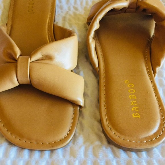 Bamboo Women's Slide Sandals - Picture 3 of 15